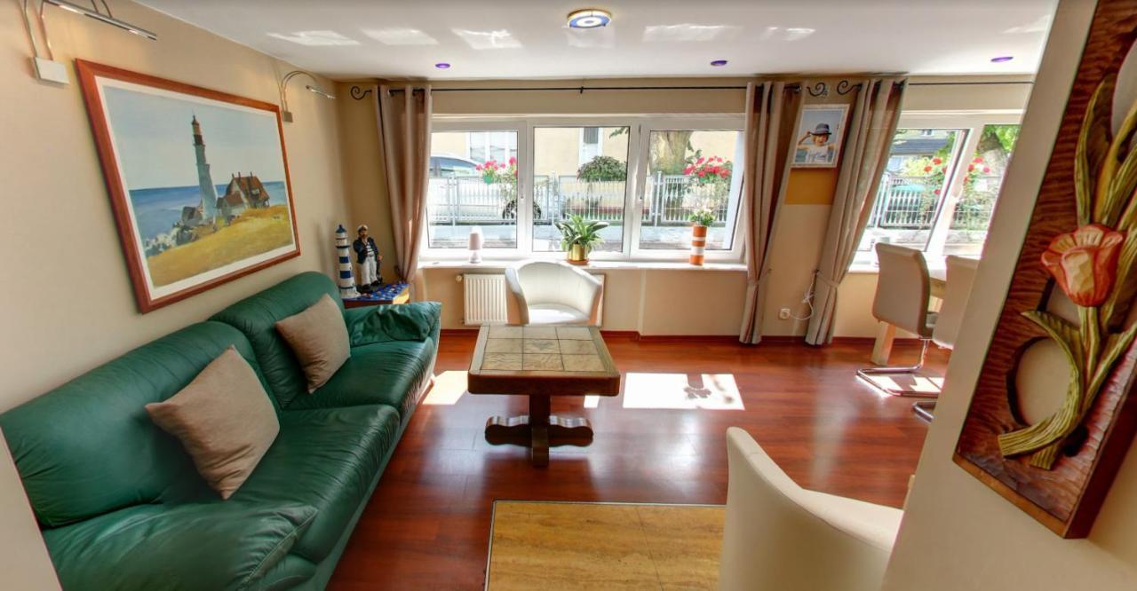 Fonica Bed & Breakfast Leba Luaran gambar